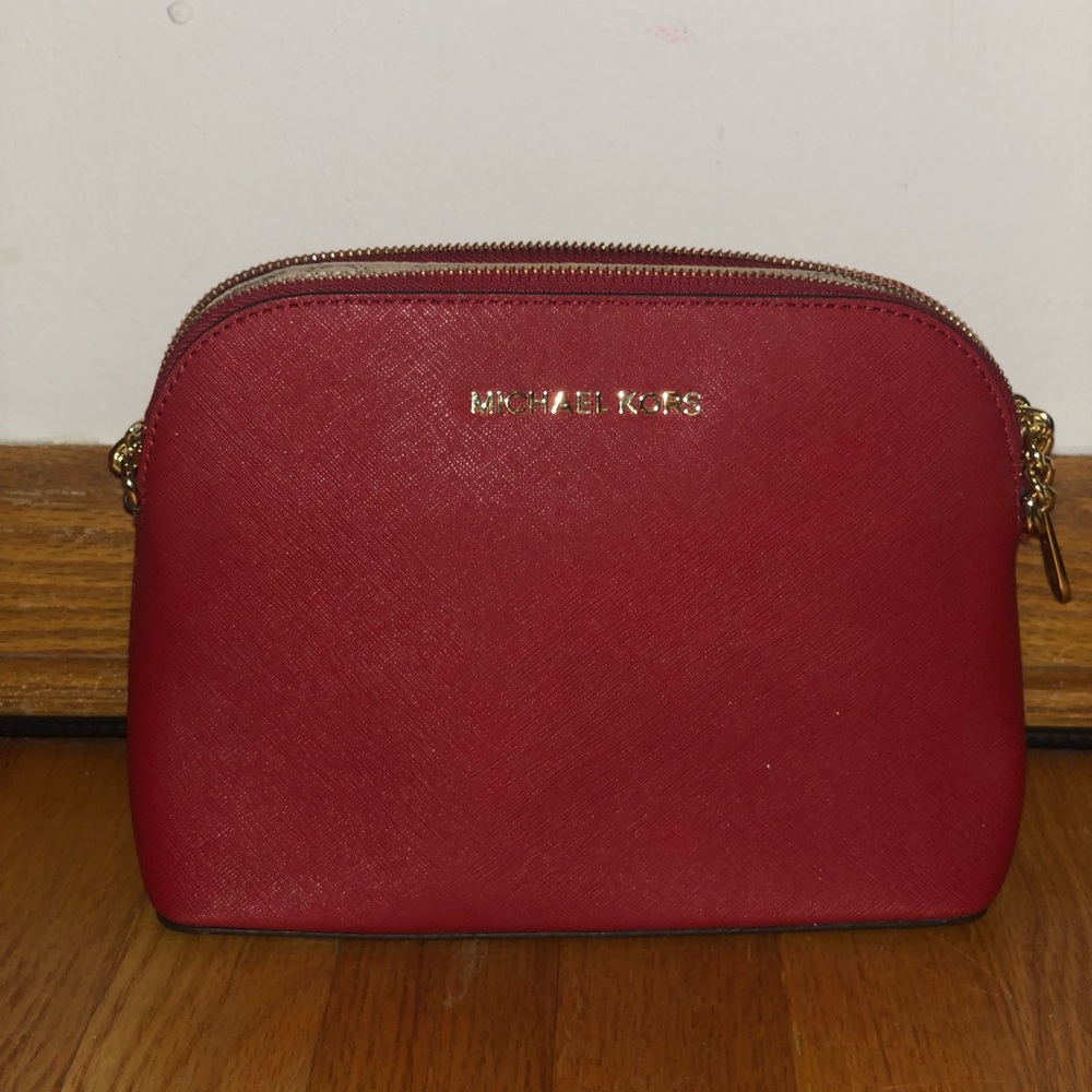 Authentic Michael Kors crossbody bag.